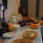 De Geneve 2* لورد