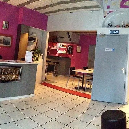 Hotel De Geneve 2*