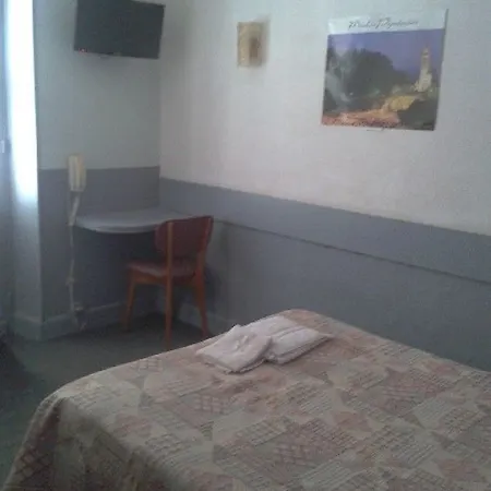 Hotel De Geneve Lourdes